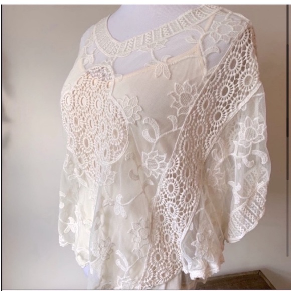 V. Cristina Top - Picture 3 of 6